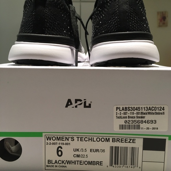 APL TechLoom Breeze Sneaker Black/White/Ombré NIB - Picture 3 of 6